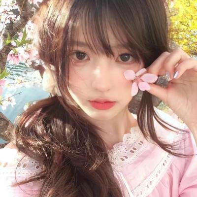 竹马更宠谁还追高冷校草啊